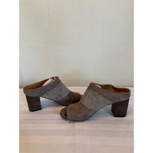 Frye Women’s Gray Leather Floral Open Toe Mule Buckle Heels Size 6